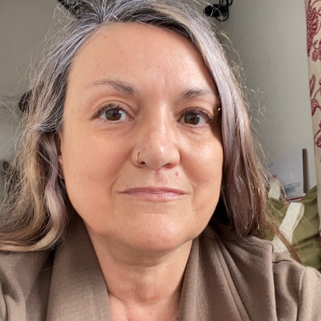 Teresa Fernandez, PhD / Er2 Pro Editing