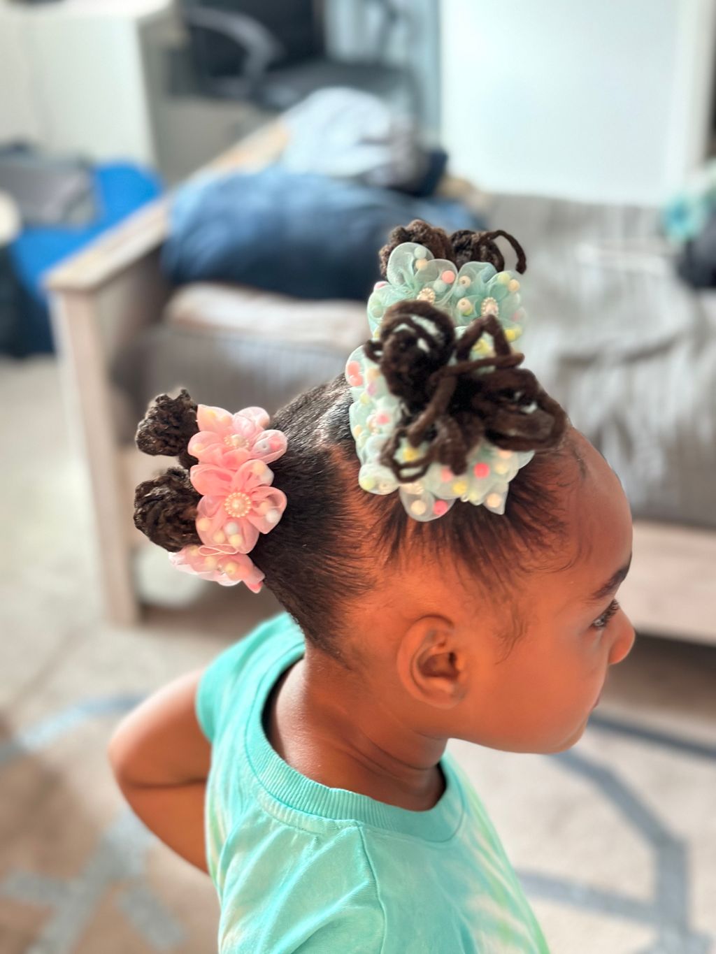 Flower Pedaled Locs