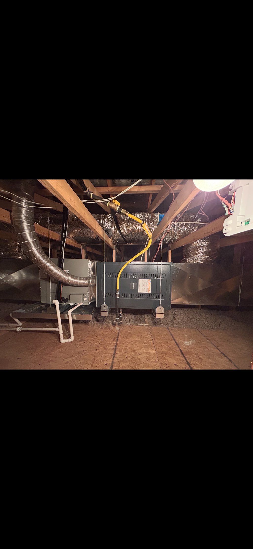 Split gas furnace 