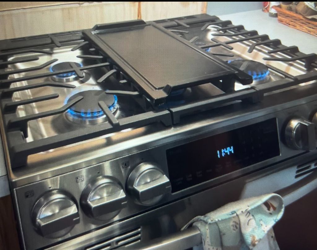 Gas Range Installation and Hookup