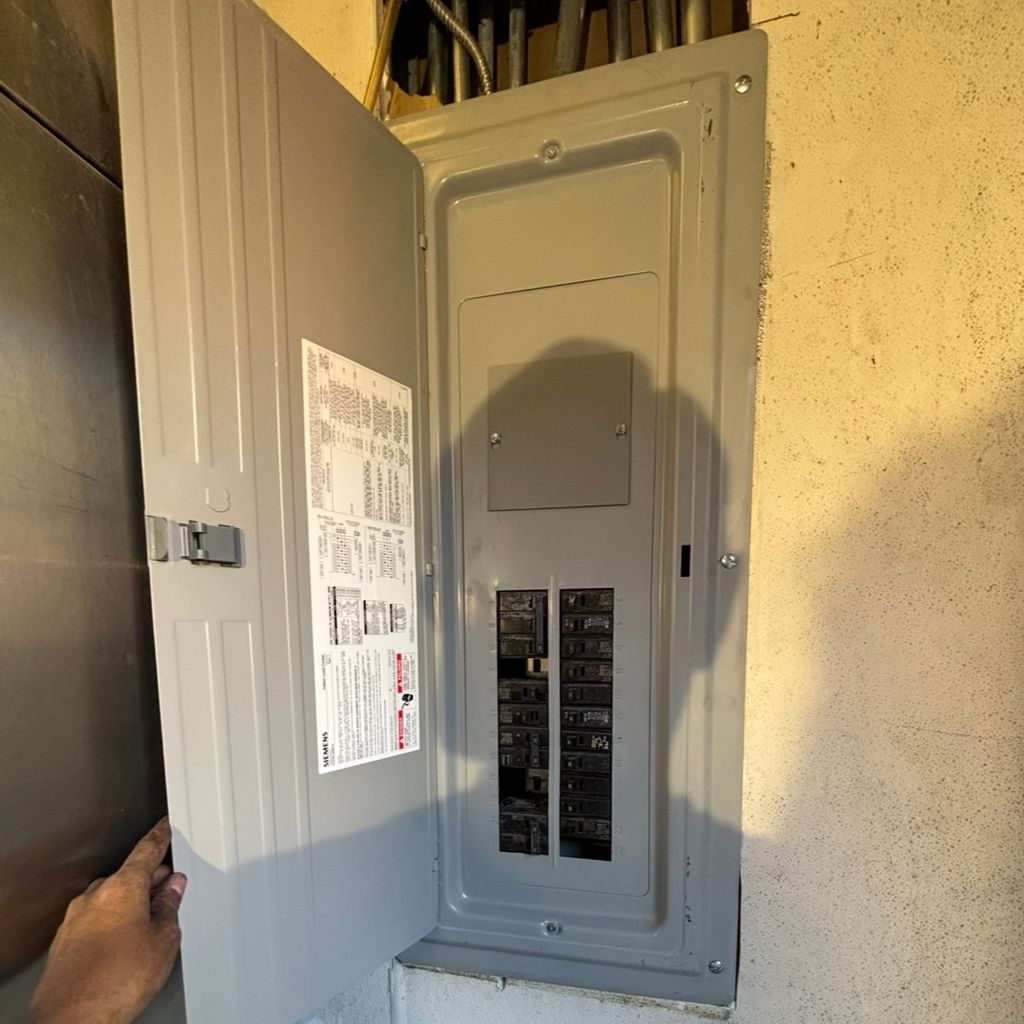 3rd pic this is how the new panel looks after we i