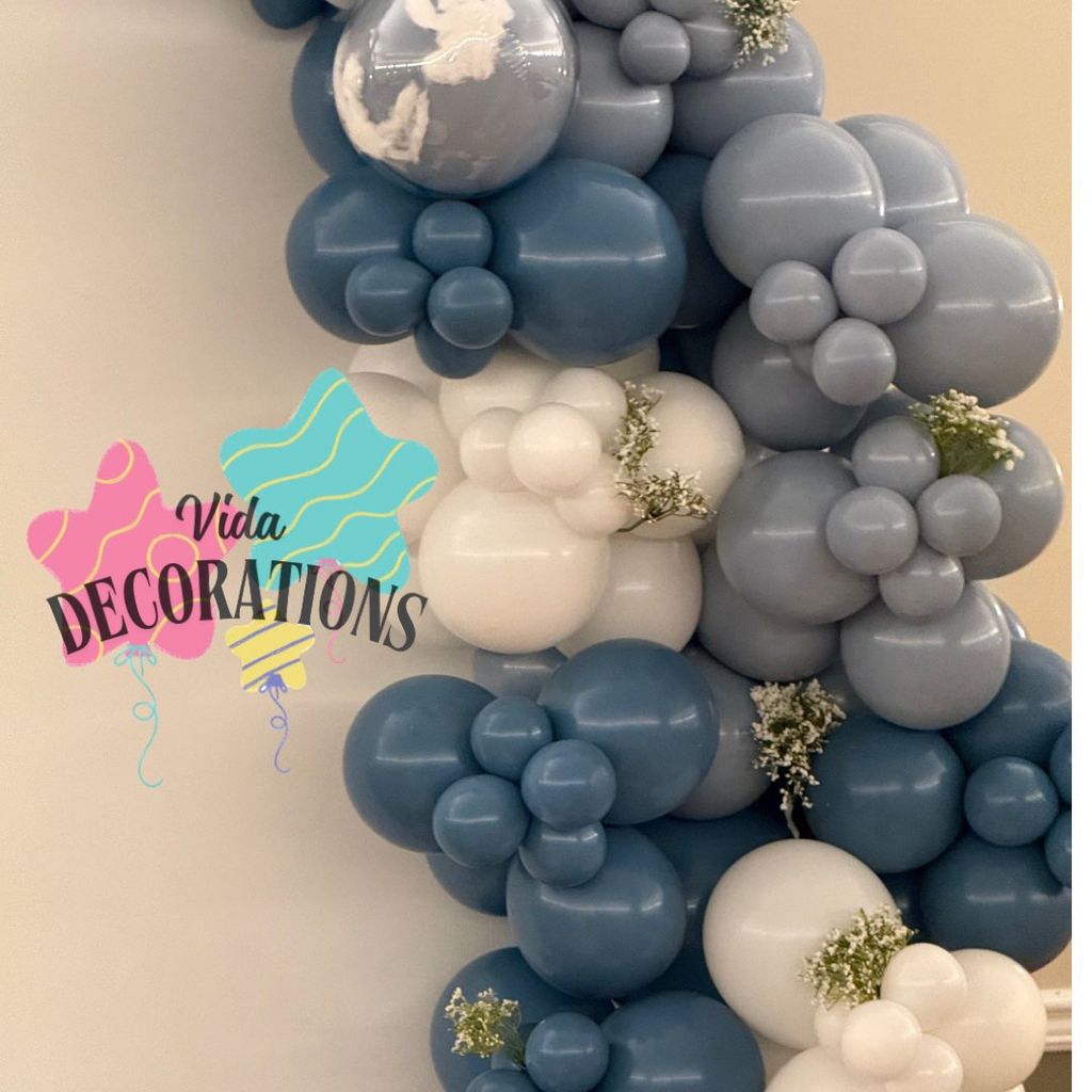 Vida Decorations