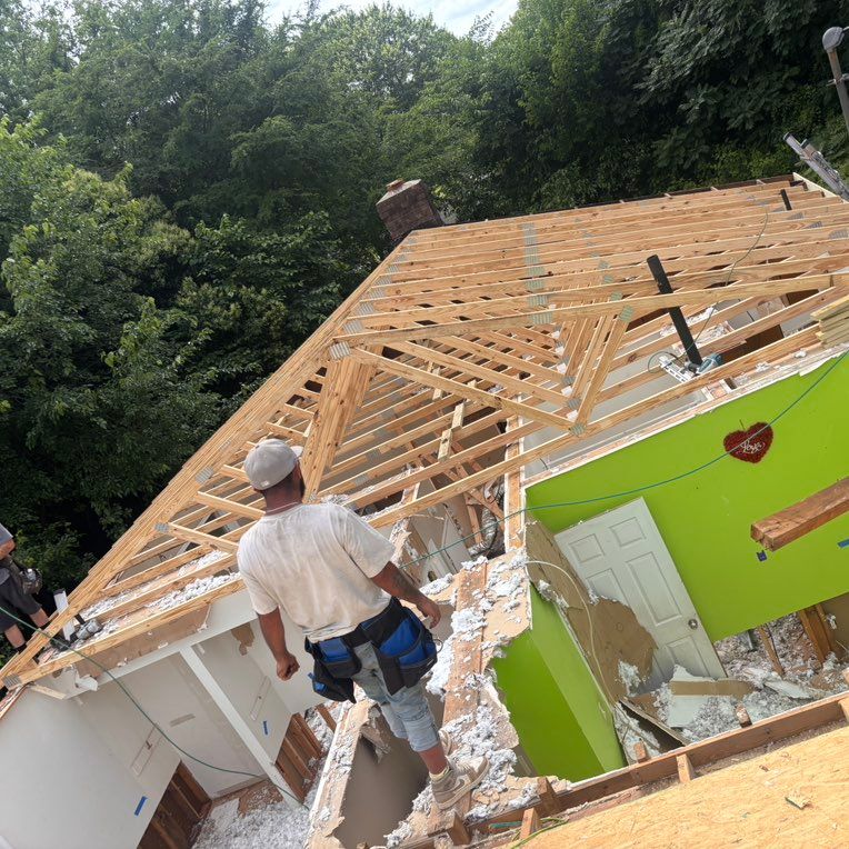 Erazo’s exterior repairs Llc