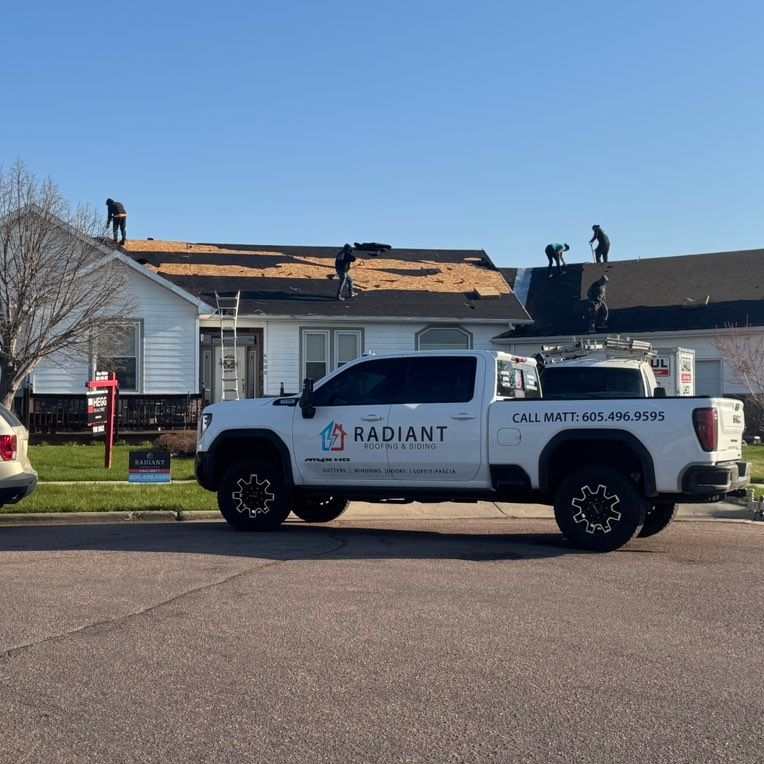 Radiant Roofing & Siding