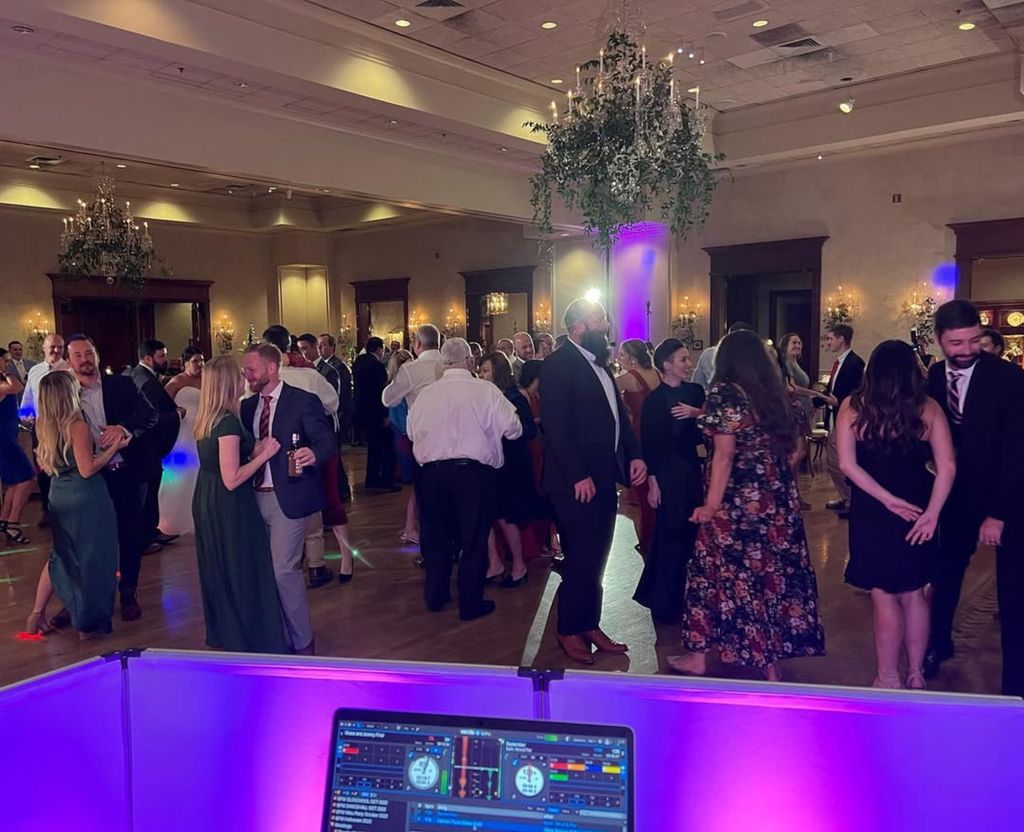 I keep the dance floor active! 