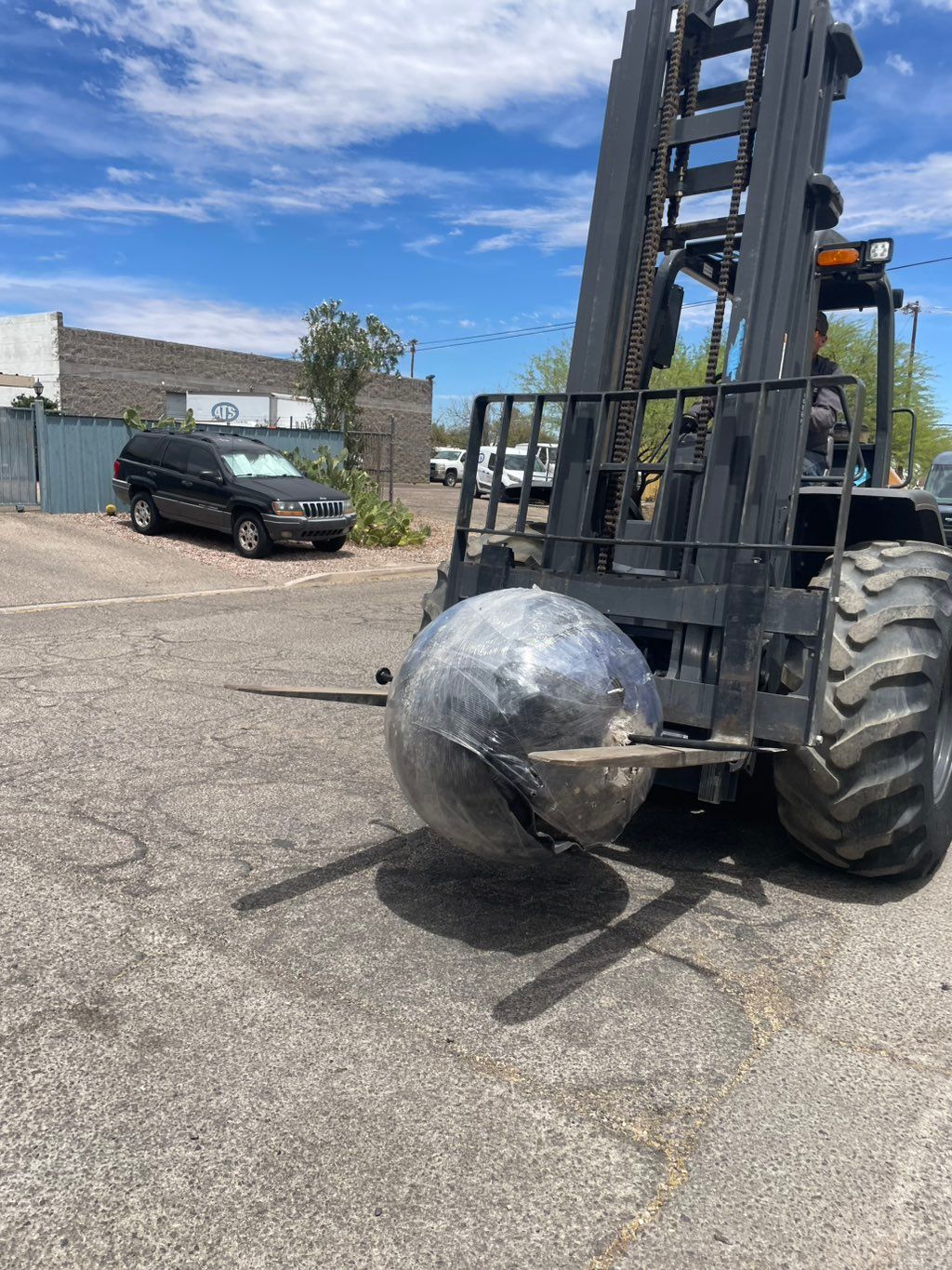 3000lb granite ball 