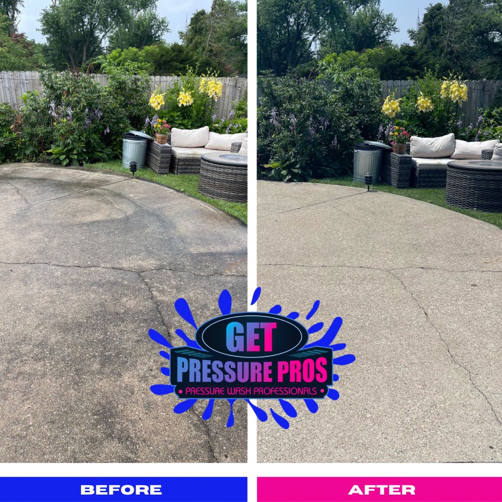 Pool deck concrete cleaning