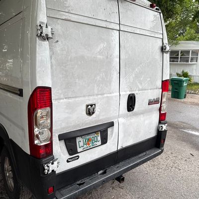 Avatar for 2 men 1 van