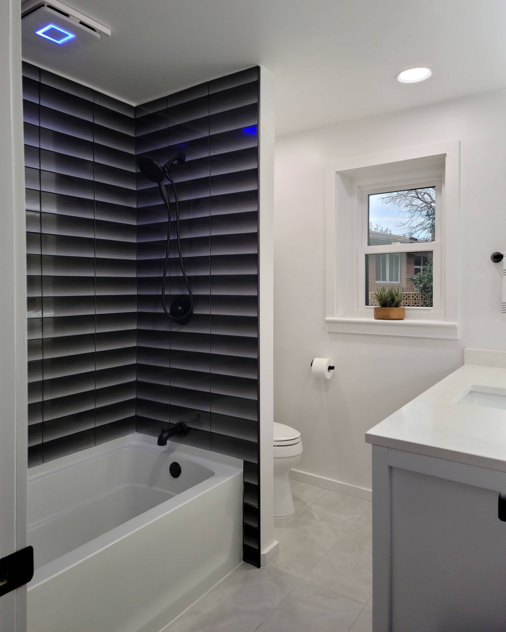 guest bath renovation. final product. 