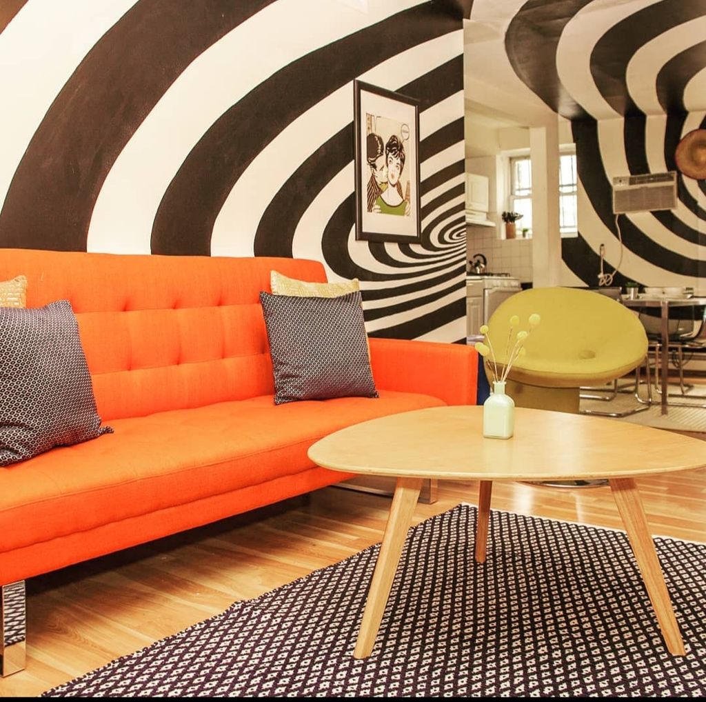 Decoratively Painted Walls