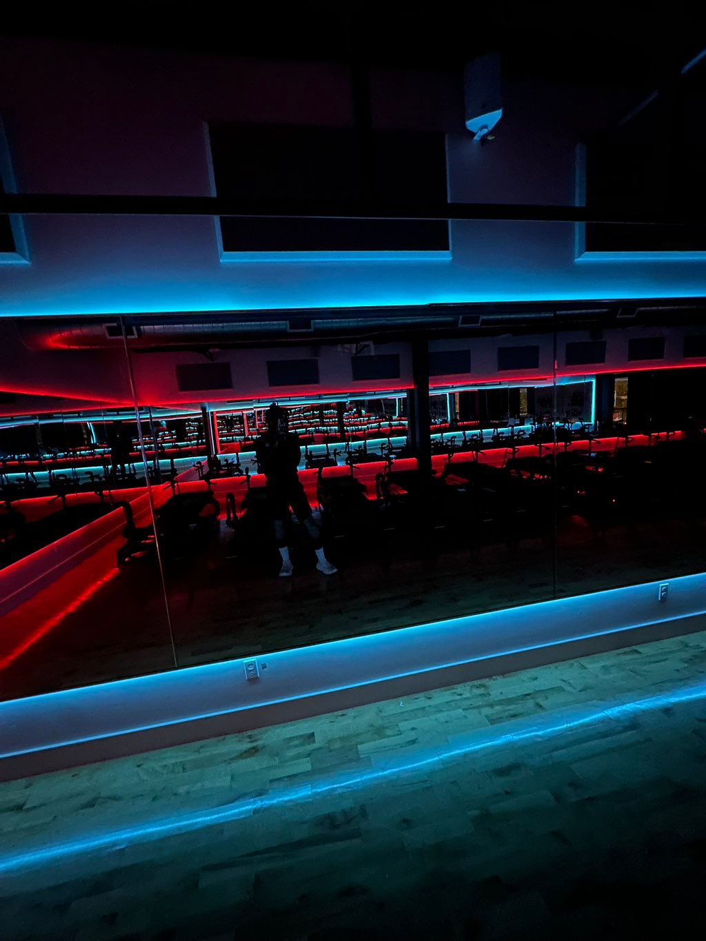 LED light installation for a pilates studio in Riv