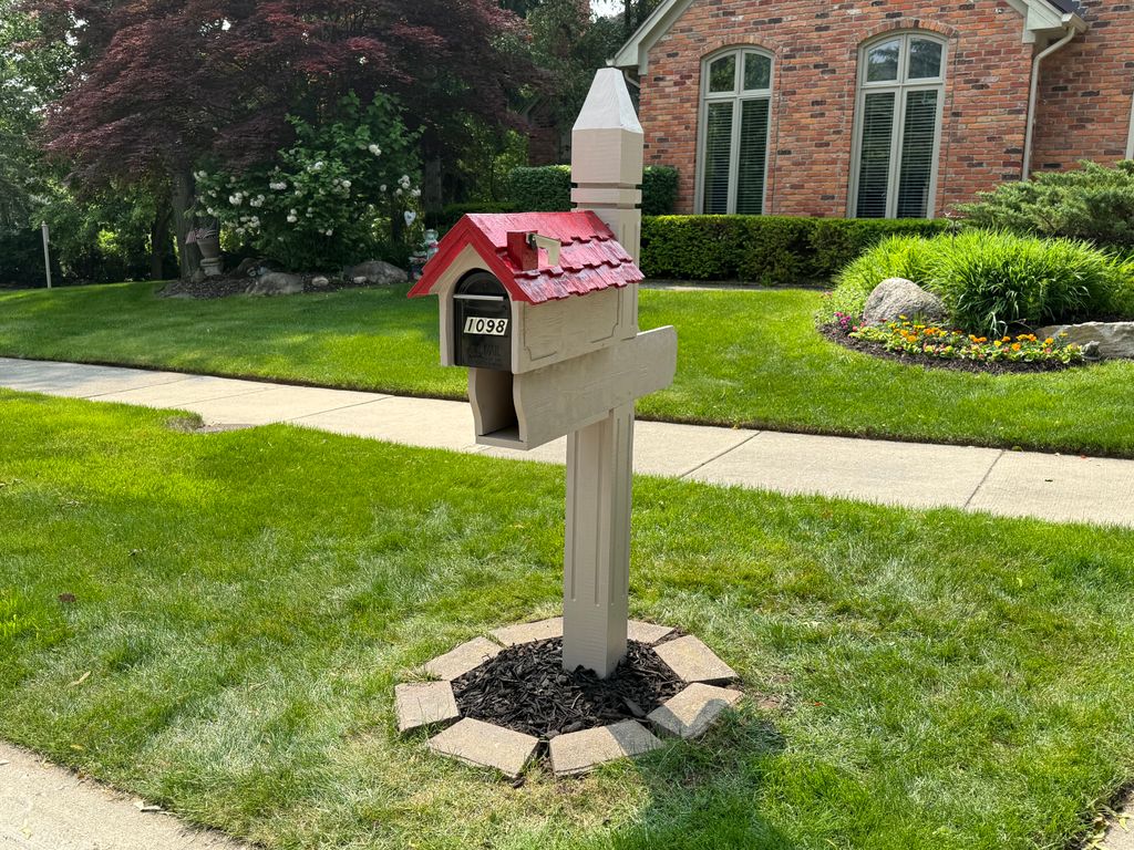 Custom Mailbox Rebuild