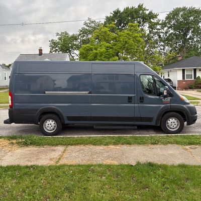 Avatar for Fast Lane Haulers LLC