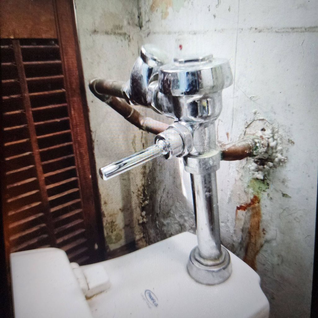 leaky valve and copper pipes
