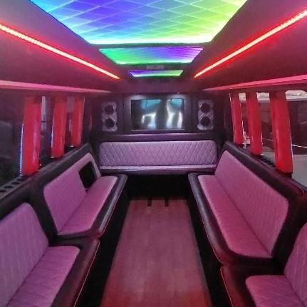 USA Executive Transportation & Limousines LLC