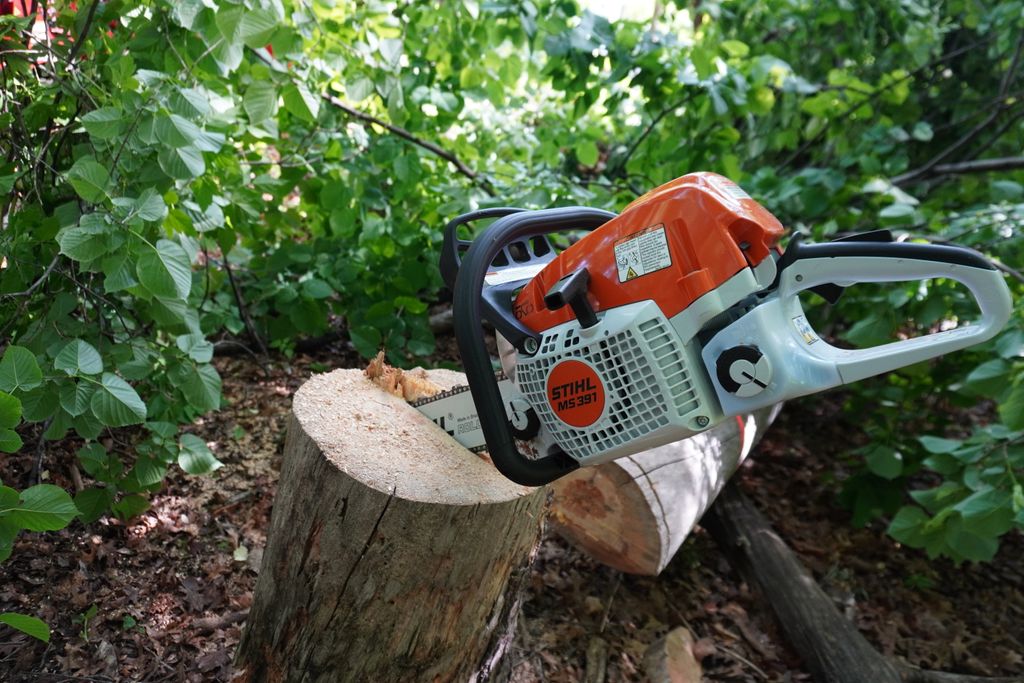 chainsaw