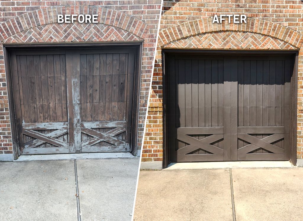Garage door glow-up!