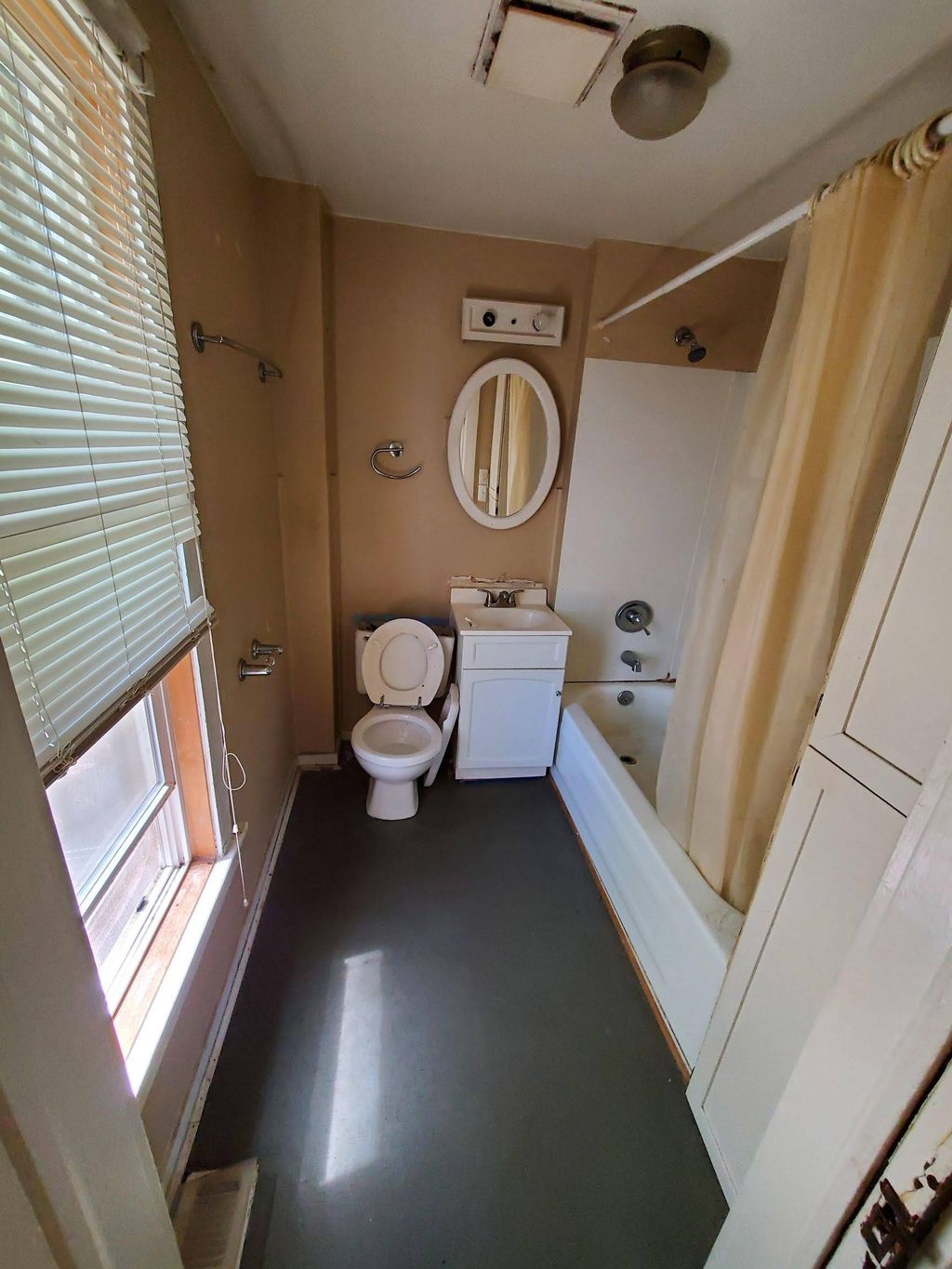 Bathroom Before