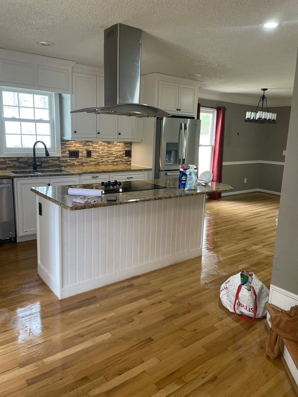 Kitchen clean and ready 