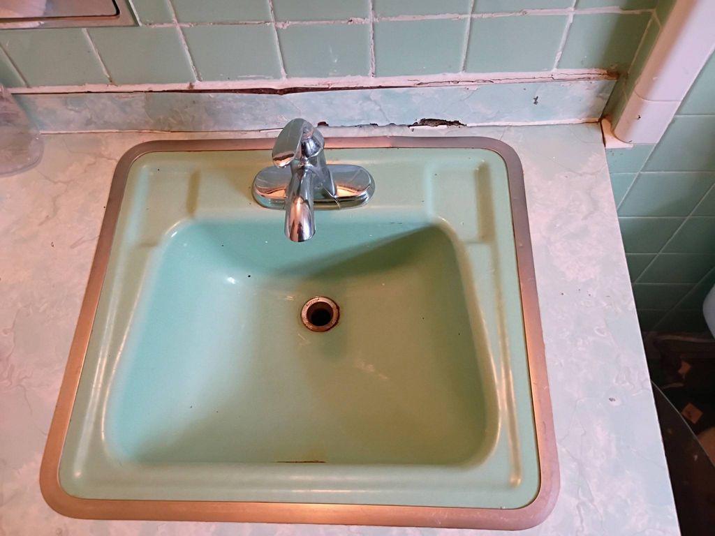 sink after I clean the milldew