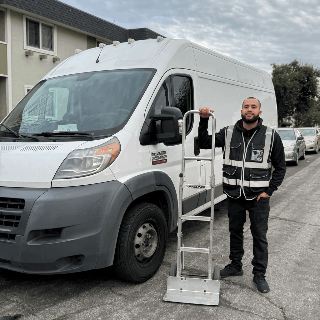Mario’s Moving & Hauling