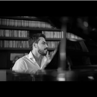Avatar for Juan Tobon - Pianist