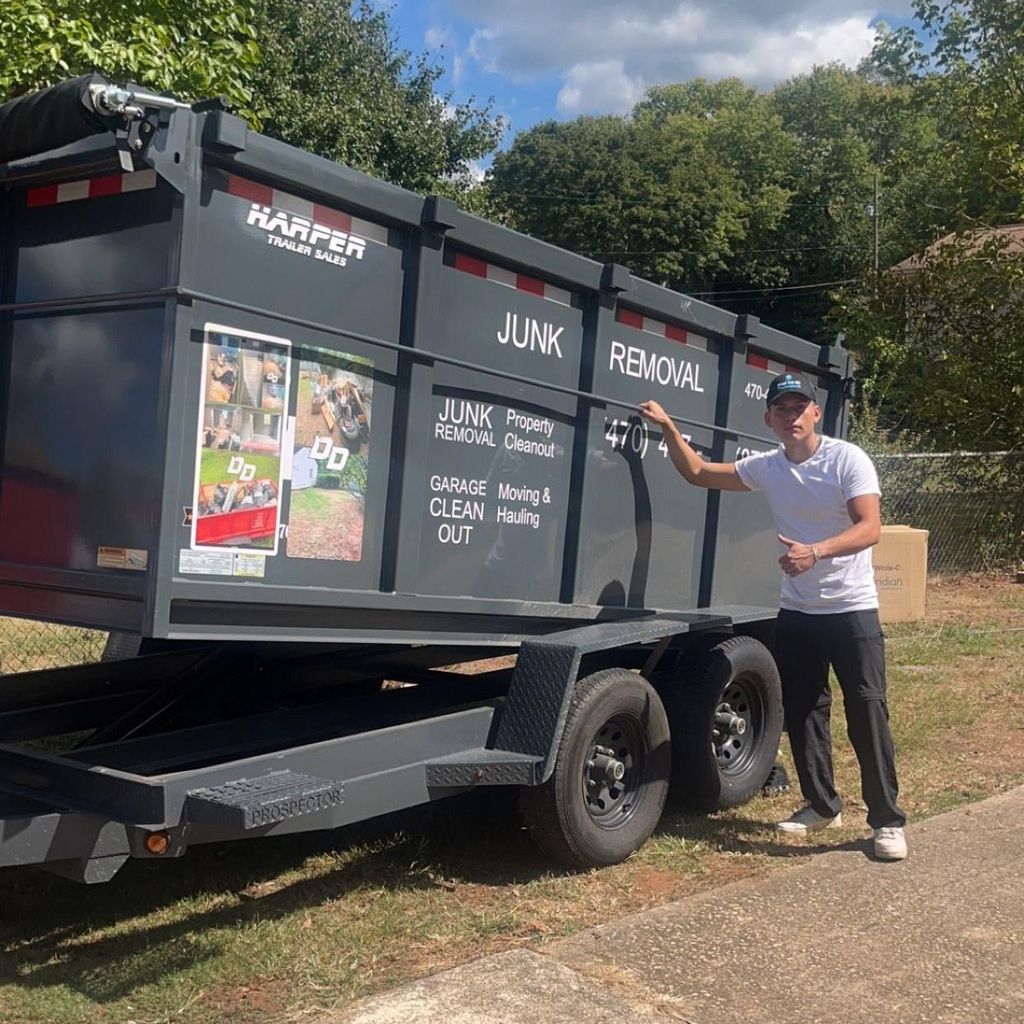 24/7 Junk Removal 4704078778 call for quote