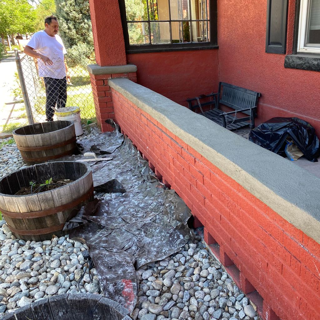 Valenzuela Construction Services