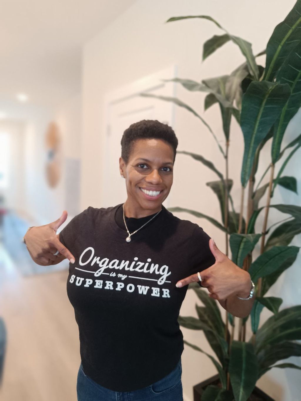 Hi, I'm D'Nai-you friendly neighborhood organizer!