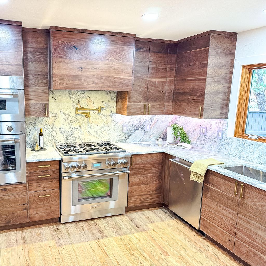 Custom Wood Furnishings