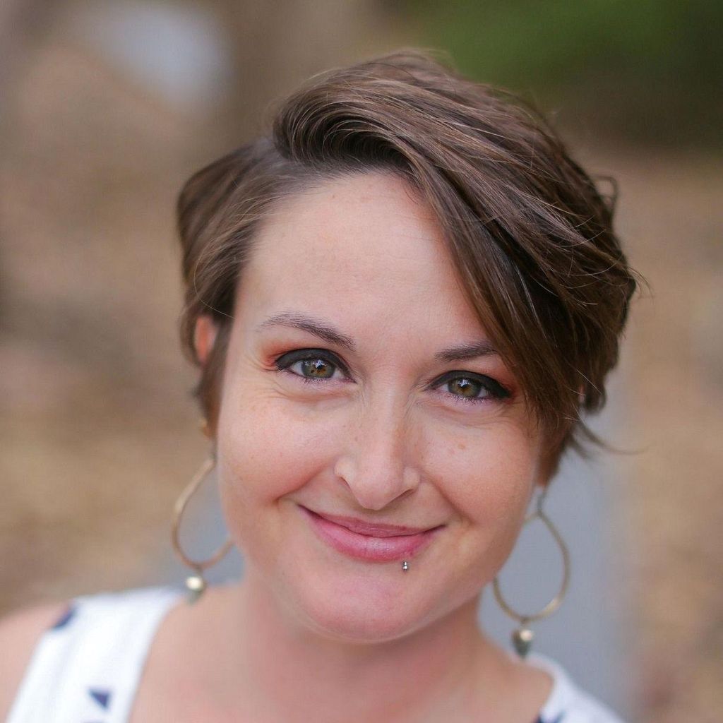 Jori Mayer, Realtor
