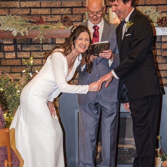 Wedding Officiant Extraordinaire