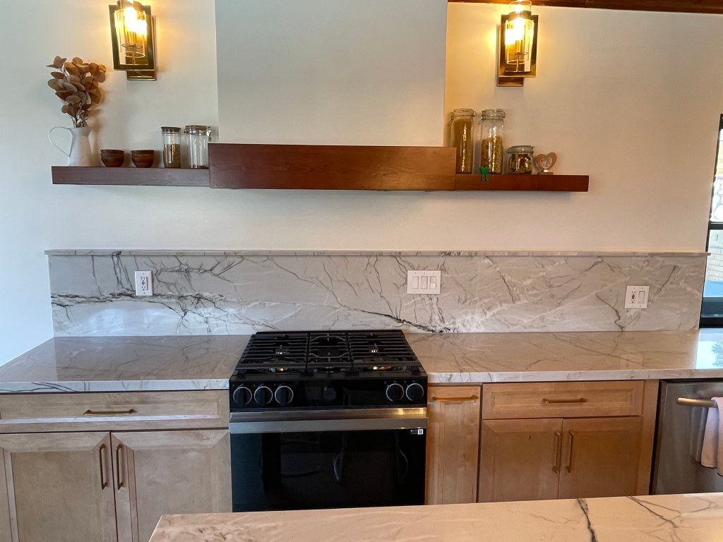 Calacatta Brasile quartzite ✨ Stunning kitchen upg