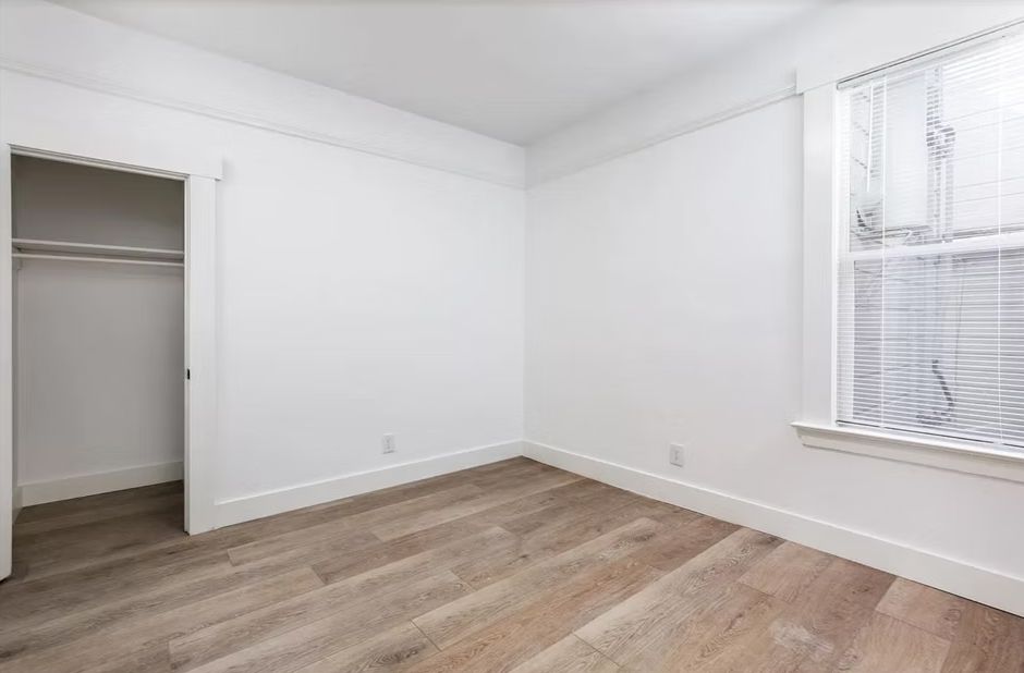 1450 Castro St. 