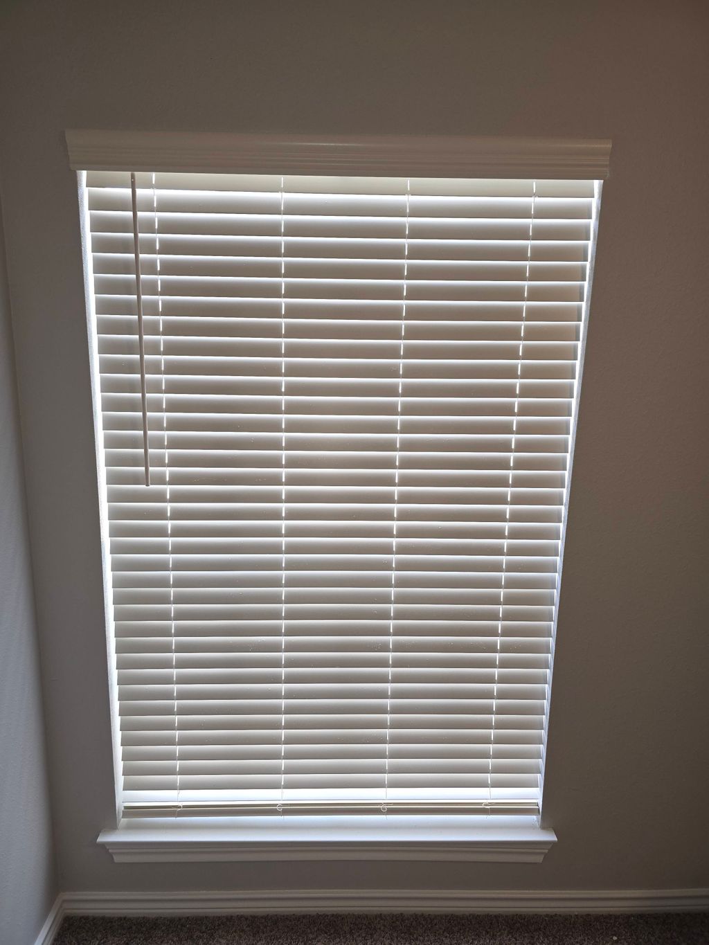 custom blinds cut to fit and installed 