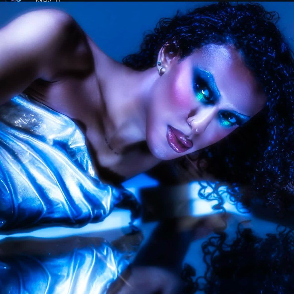 Thesignaturelook by Dylan Collado