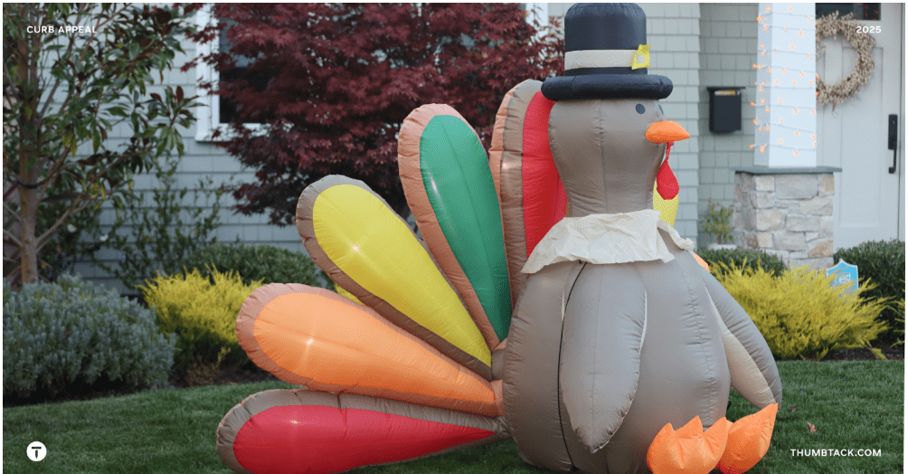 big inflatable turkey in front yard