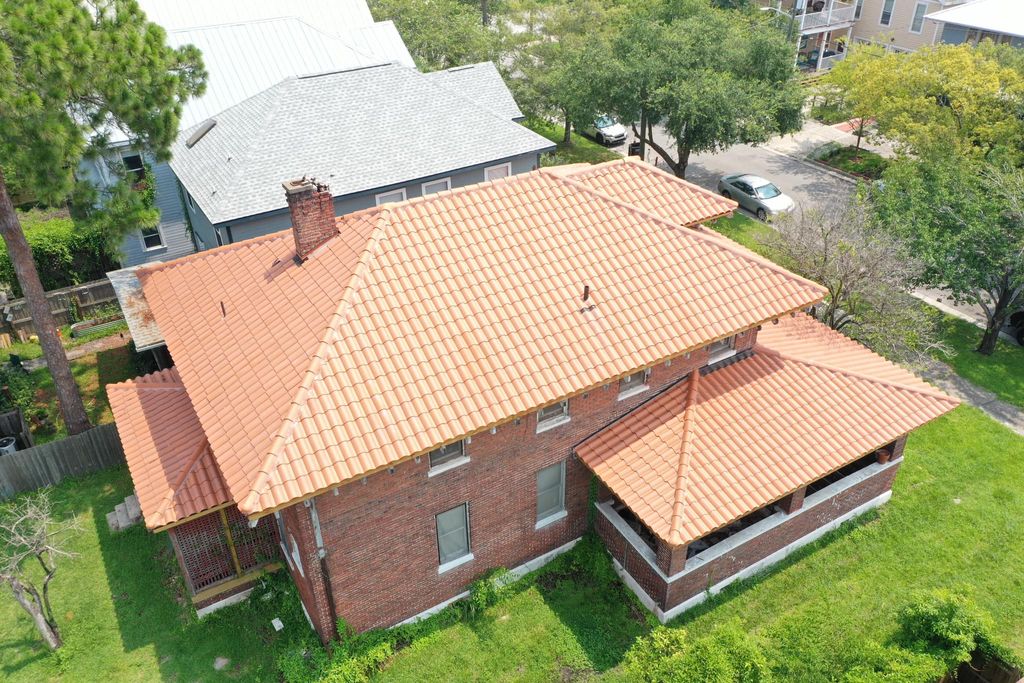 Clay Tile Installation in Downtown Jacksonville - 