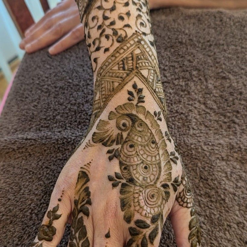 Henna bridal studio