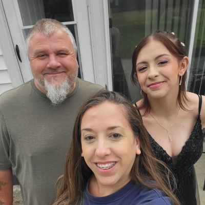 Avatar for Aunt TT & Uncle Tom's Lawn and Home Services