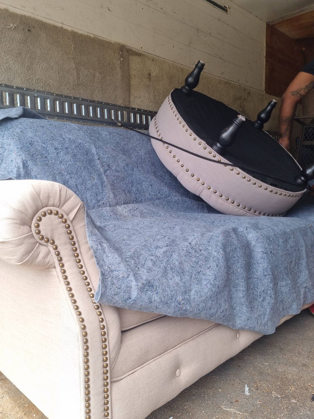 Couch Pick Up And Delivery!