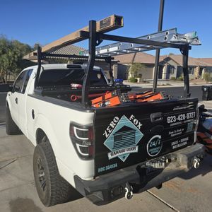 Zero Fox Garage Door = Service in Surprise, AZ--se