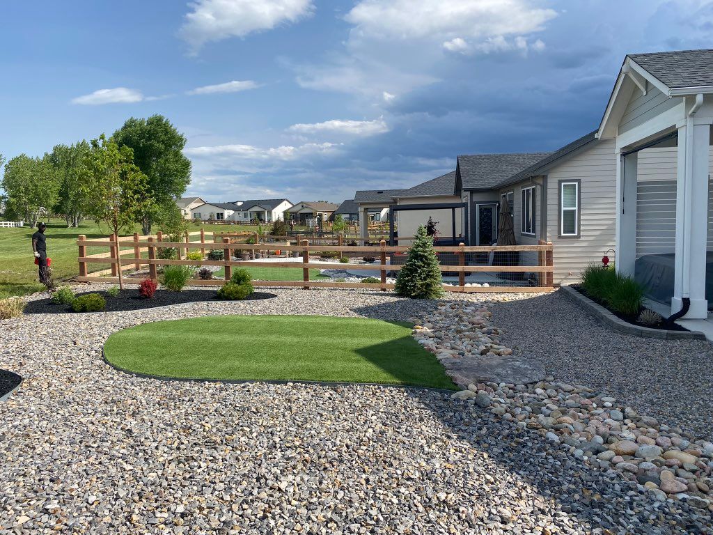 HOA approved wire fence