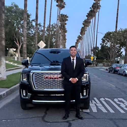 EXCLUSIVE TRANSPORTATION - Luxury transportation