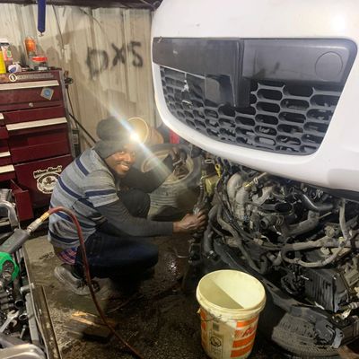 Avatar for HENRY'S MOBILE MECHANIC SERVICES