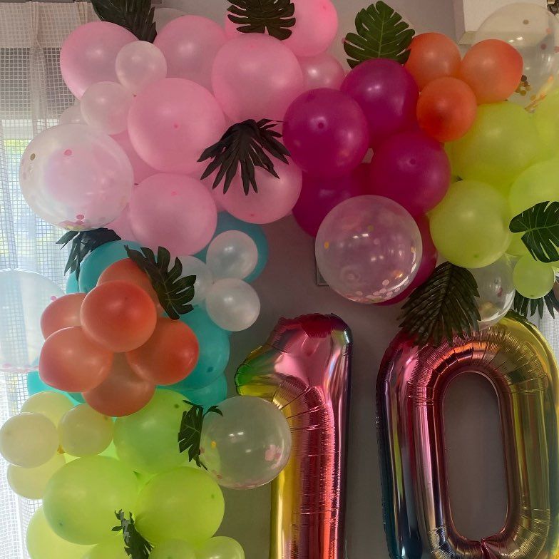 We Love A Party!