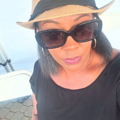 Avatar for Organize your life with Ebony Rice