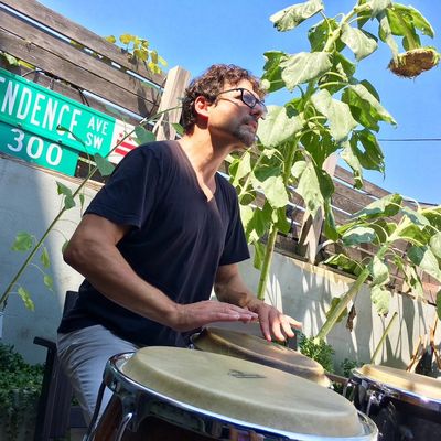 Avatar for Strummin&Drummin