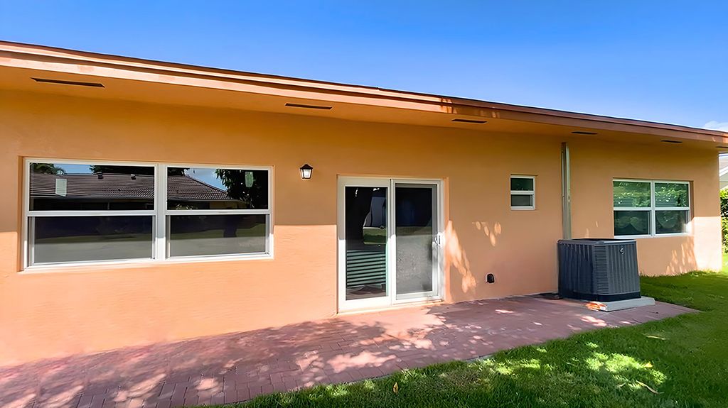 800 sf home addition to rear - exterior
