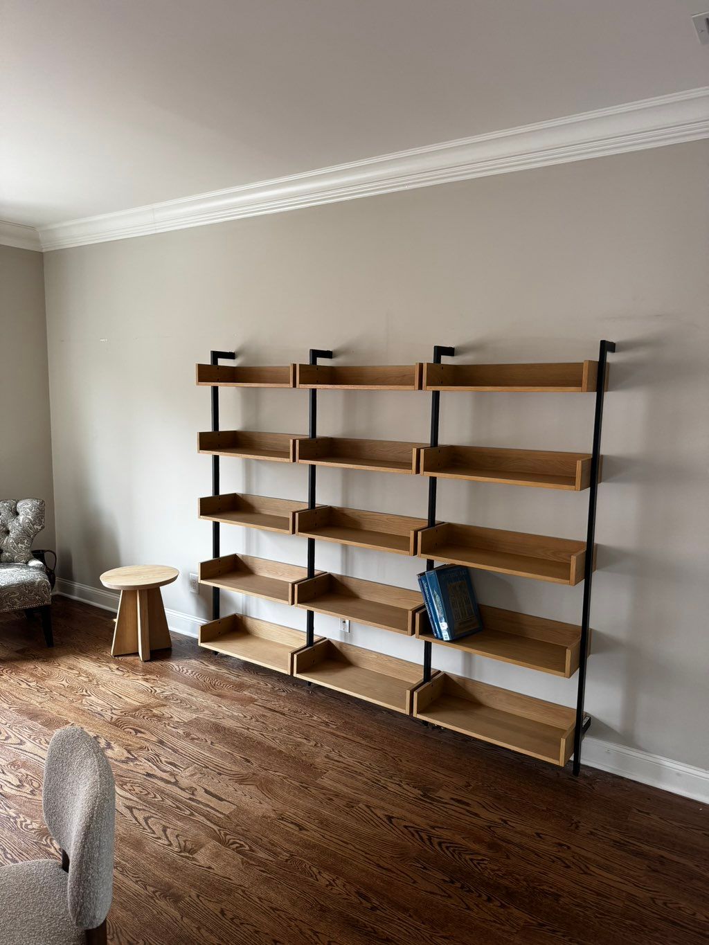 Bookshelf Assembly 
